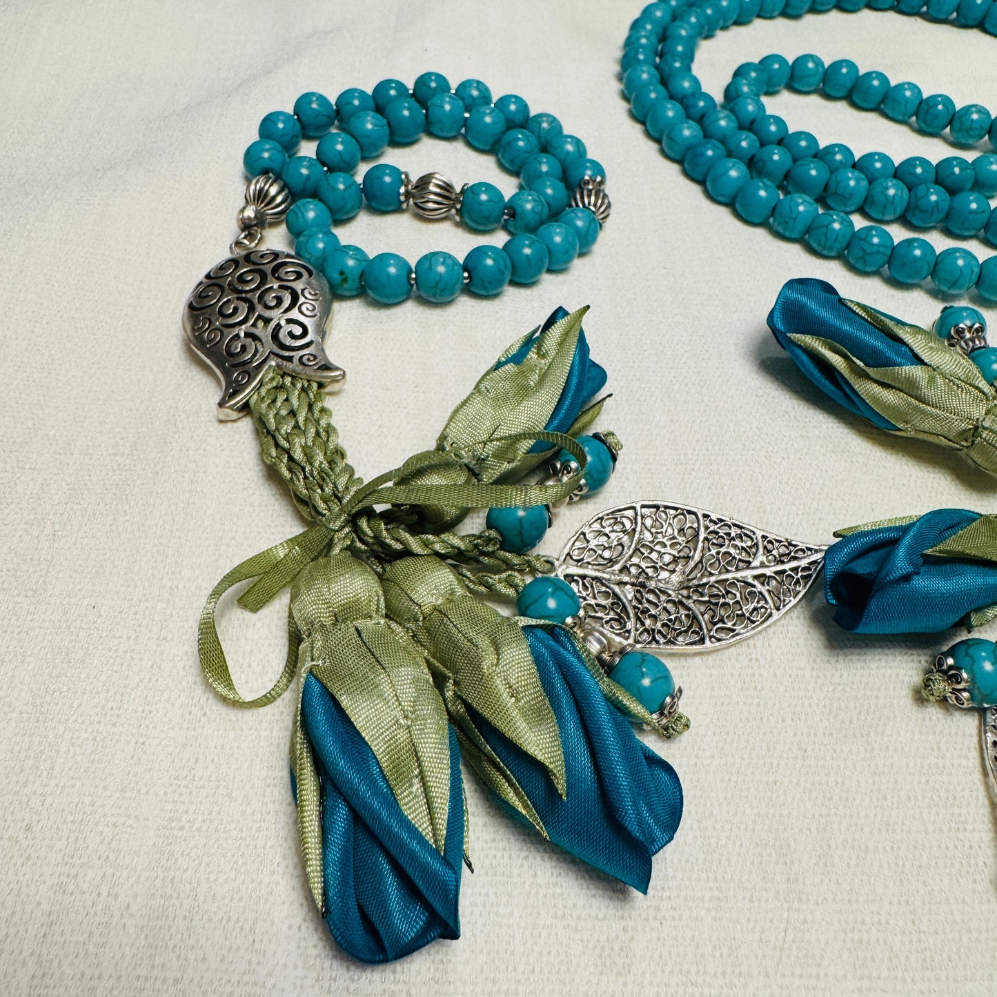 Rosary - Turquoise - Roses
