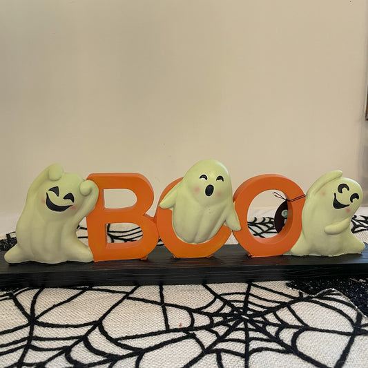 Boo Ghost Table Sign - Glow in the dark