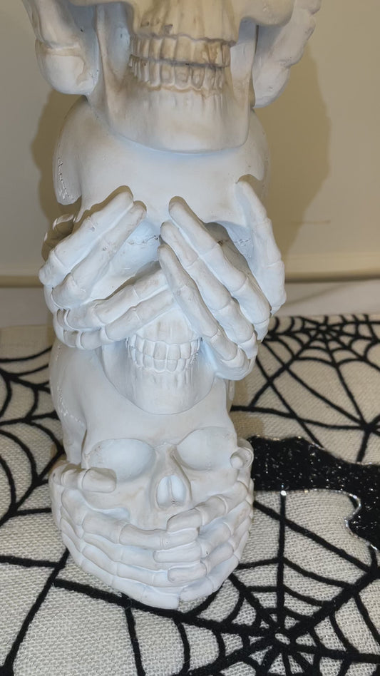 Hear No Evil See No Evil Skull Table Tower