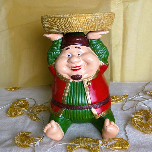 Fananees Bubbly Guy Sitting with Heart Basket