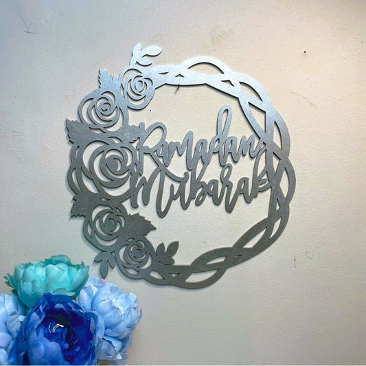 Ramadan Mubarak Wooden Flower Wreath - Silver